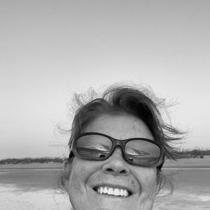 Meet your Posher, Laurie